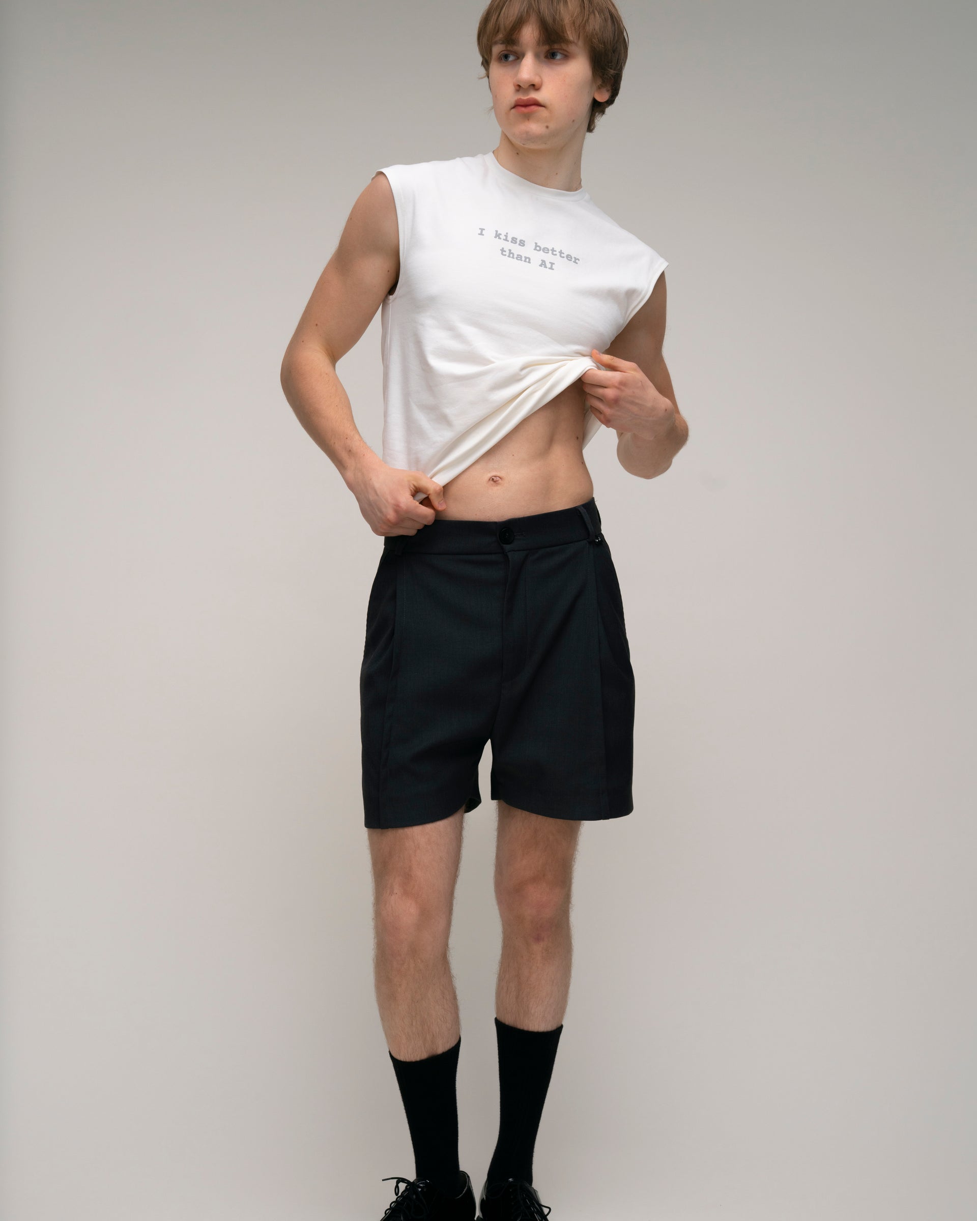 "I kiss better than AI" White Sleeveless T-shirt