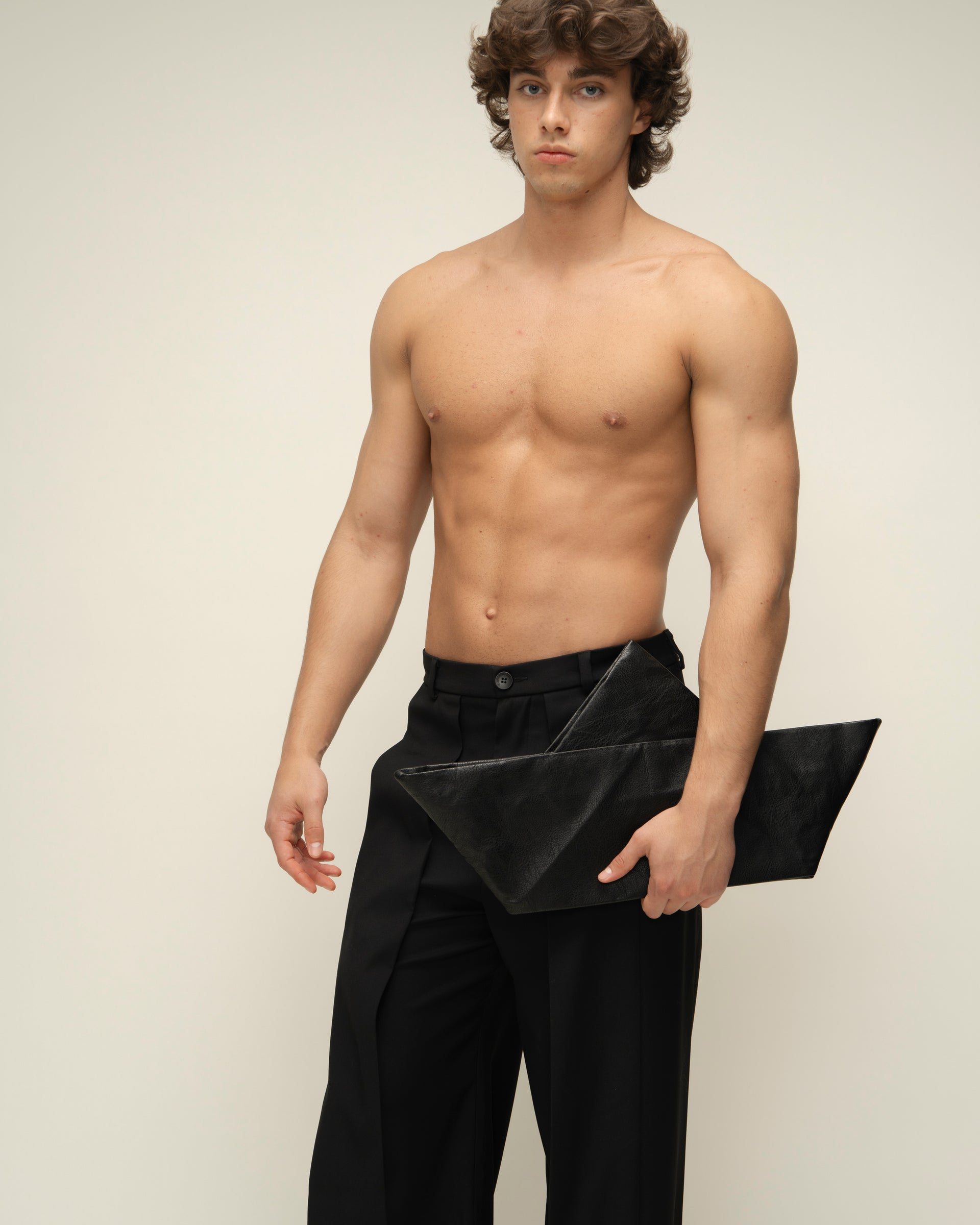 "Odyssey" Black Clutch