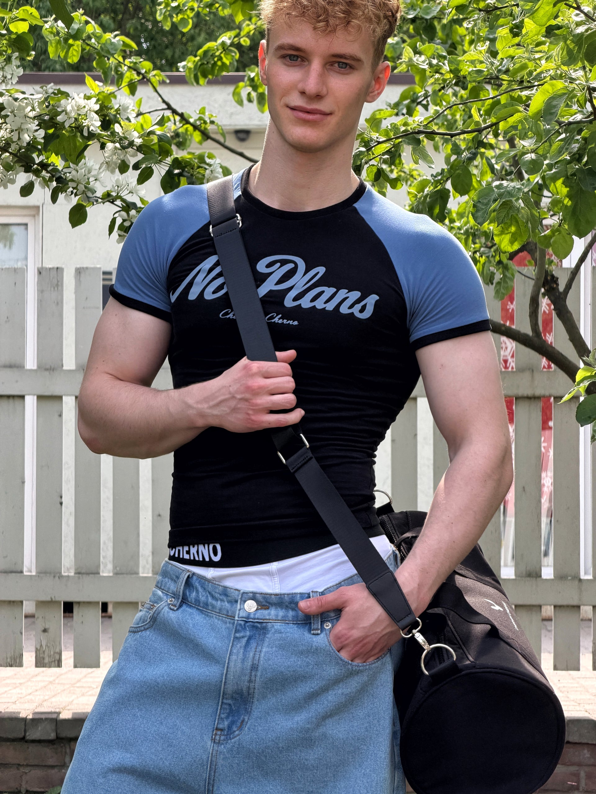 "No plans" Black T-Shirt