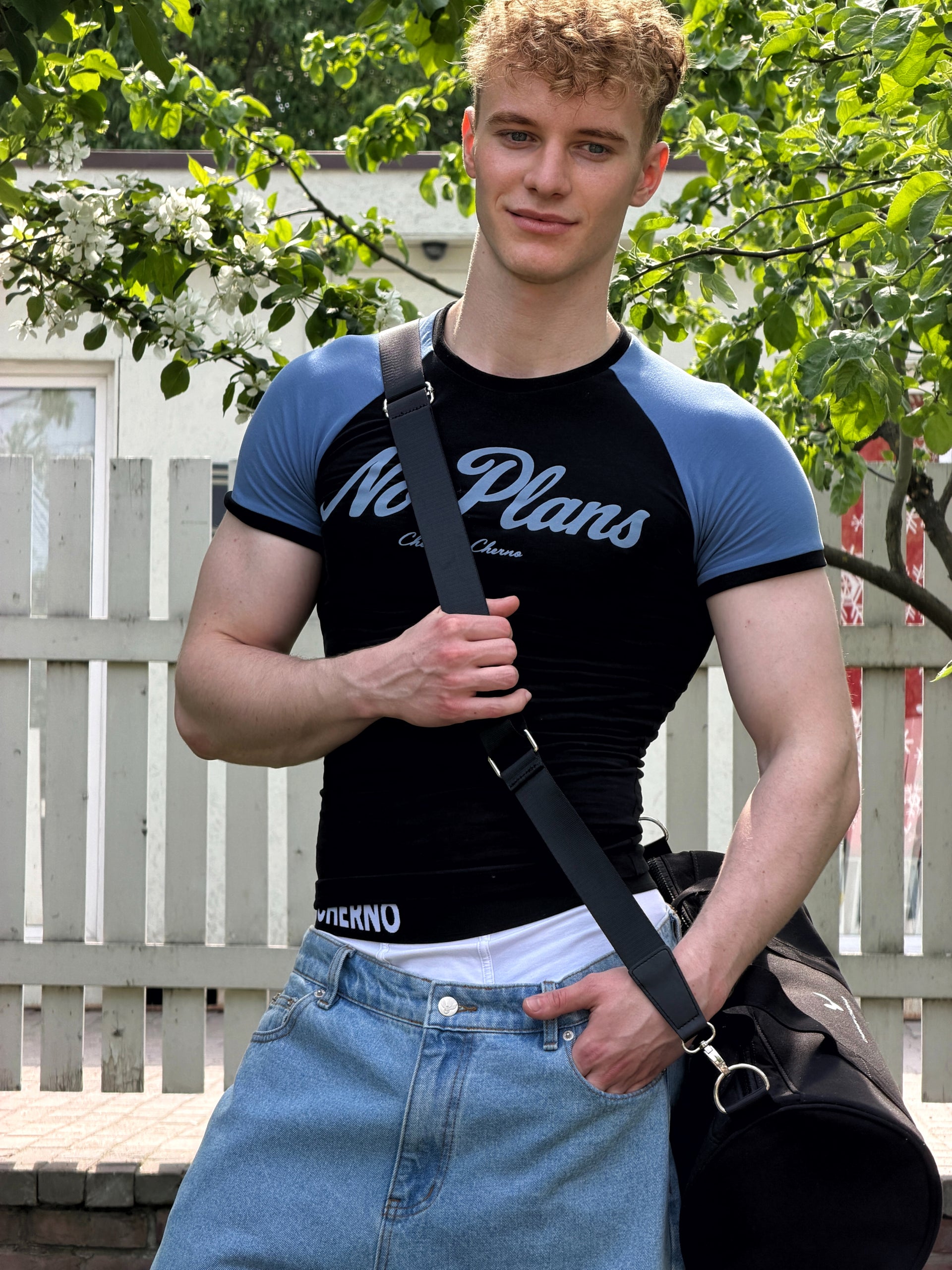 "No plans" Black T-Shirt