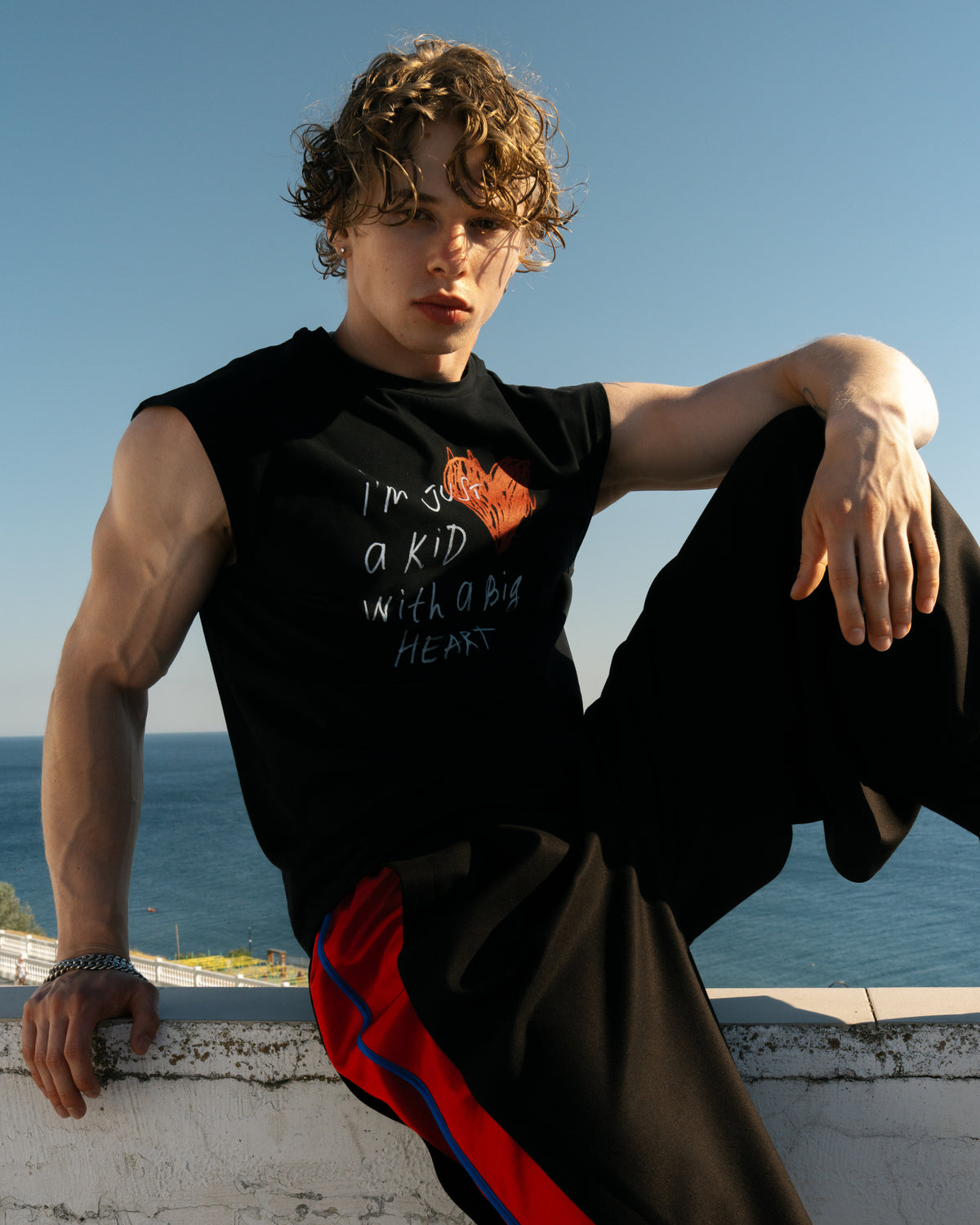 I'm just a kid Black Sleeveless T-shirt